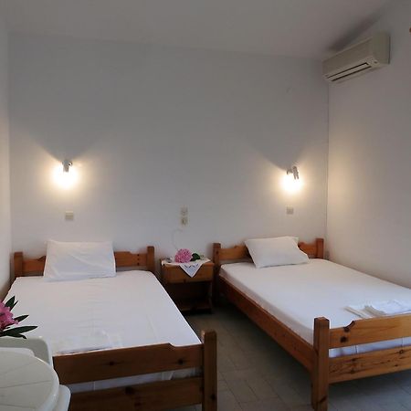 Thanasis Matsas Rooms Kamariotissa エクステリア 写真