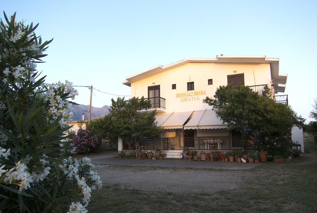 Thanasis Matsas Rooms Kamariotissa エクステリア 写真